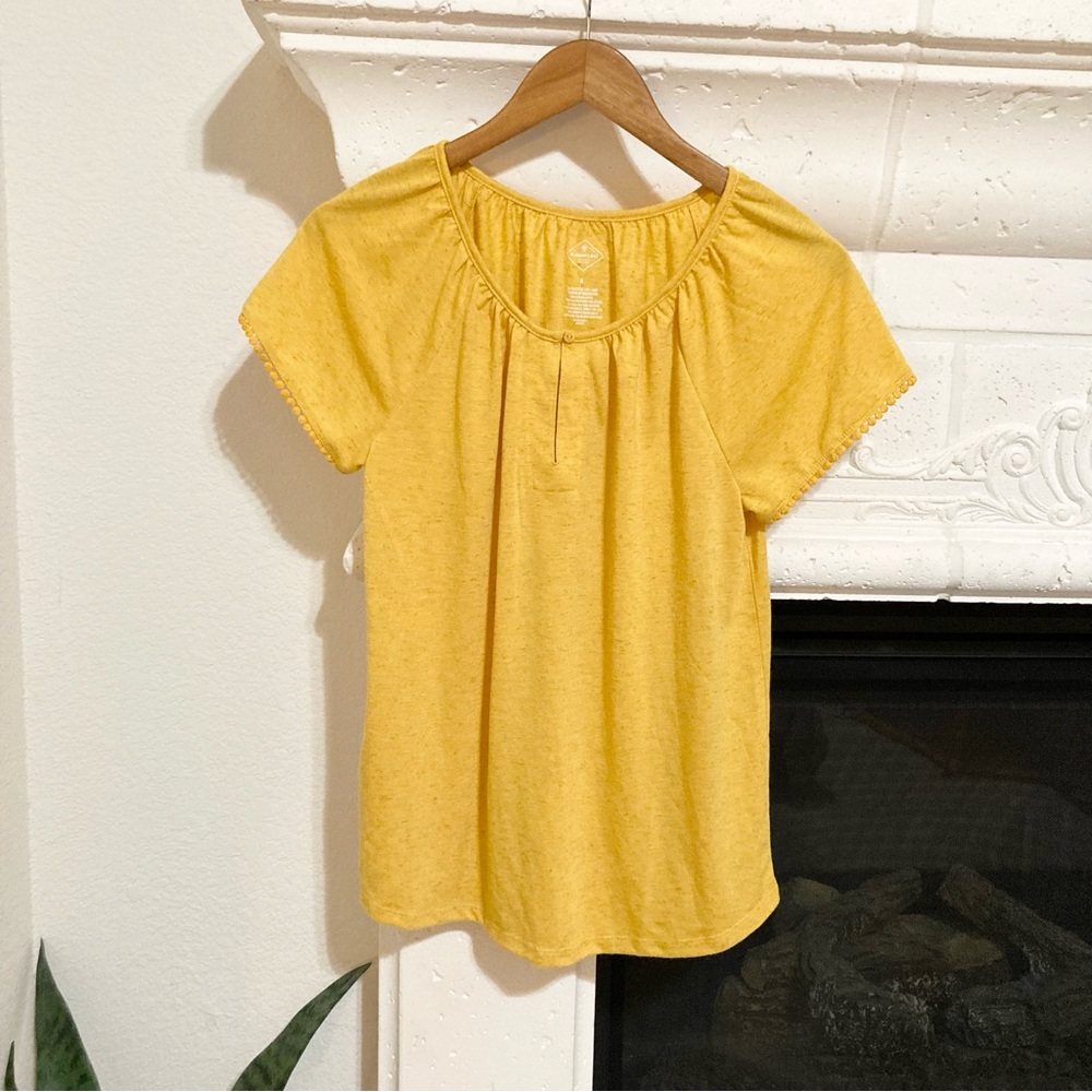 Yellow Short Sleeved Top Women's Size Small S